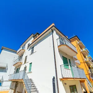  Appartamento Uliana House Italia